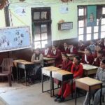 लक्कड़ बाजार स्कूल में चलाया मतदाता जागरूकता अभियान